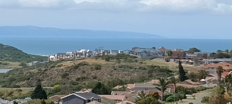 4 Bedroom Property for Sale in Hartenbos Heuwels Western Cape